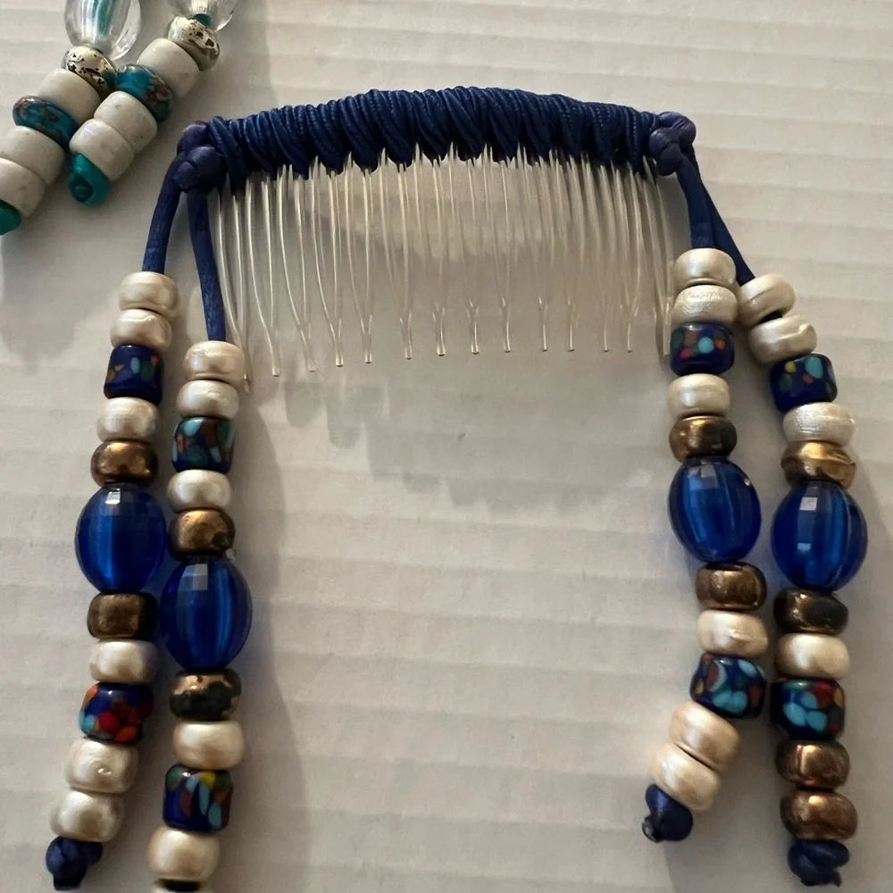 Beaded Hair Combs Set of 4 - Picture 2 of 10